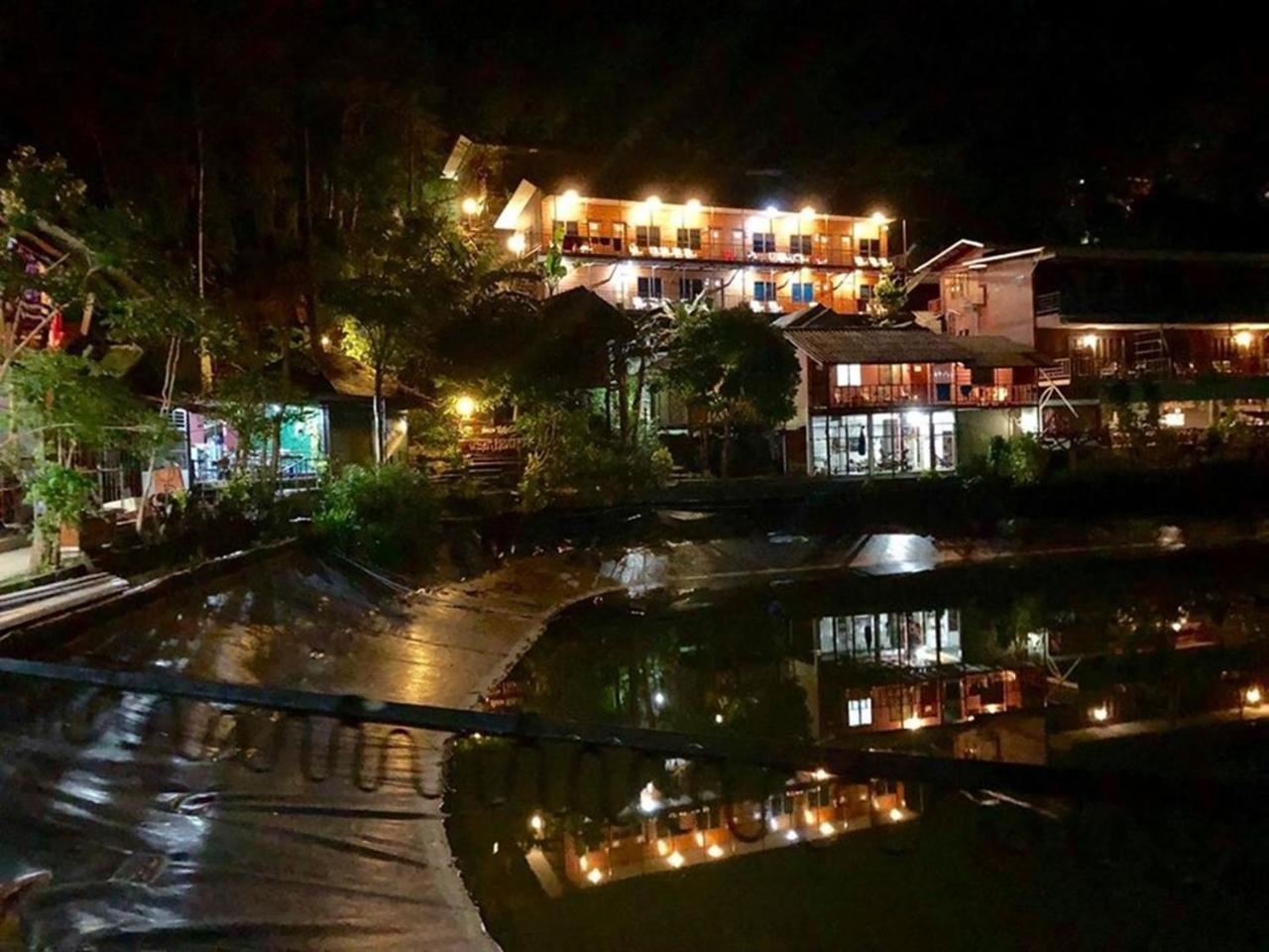 Tapear Resort Islas Phi Phi Exterior foto