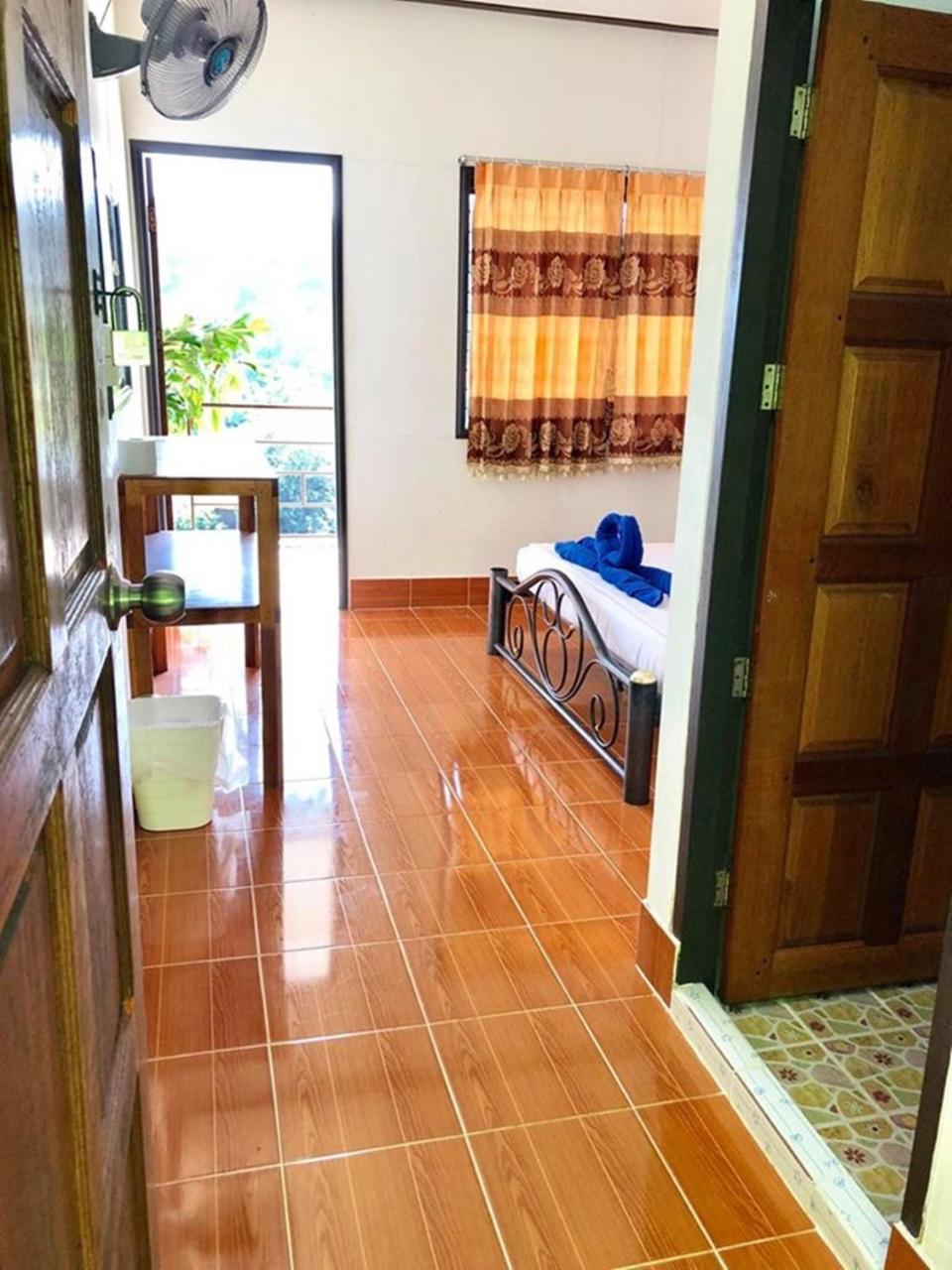 Tapear Resort Islas Phi Phi Exterior foto